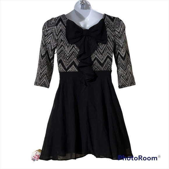 Girls "Dressy" Amy Byer Dress size 8 - Picture 1 of 5